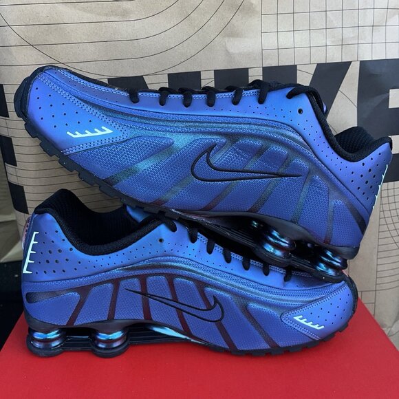 NEW Nike Shox R4 \